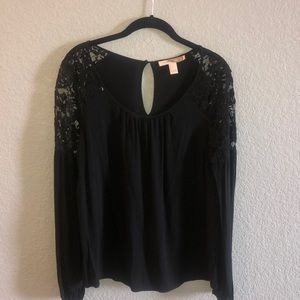 Black blouse with lace shoulders